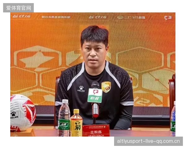 大连名宿张耀坤挂帅U16：青春梦想的舞台，少年强则国家强